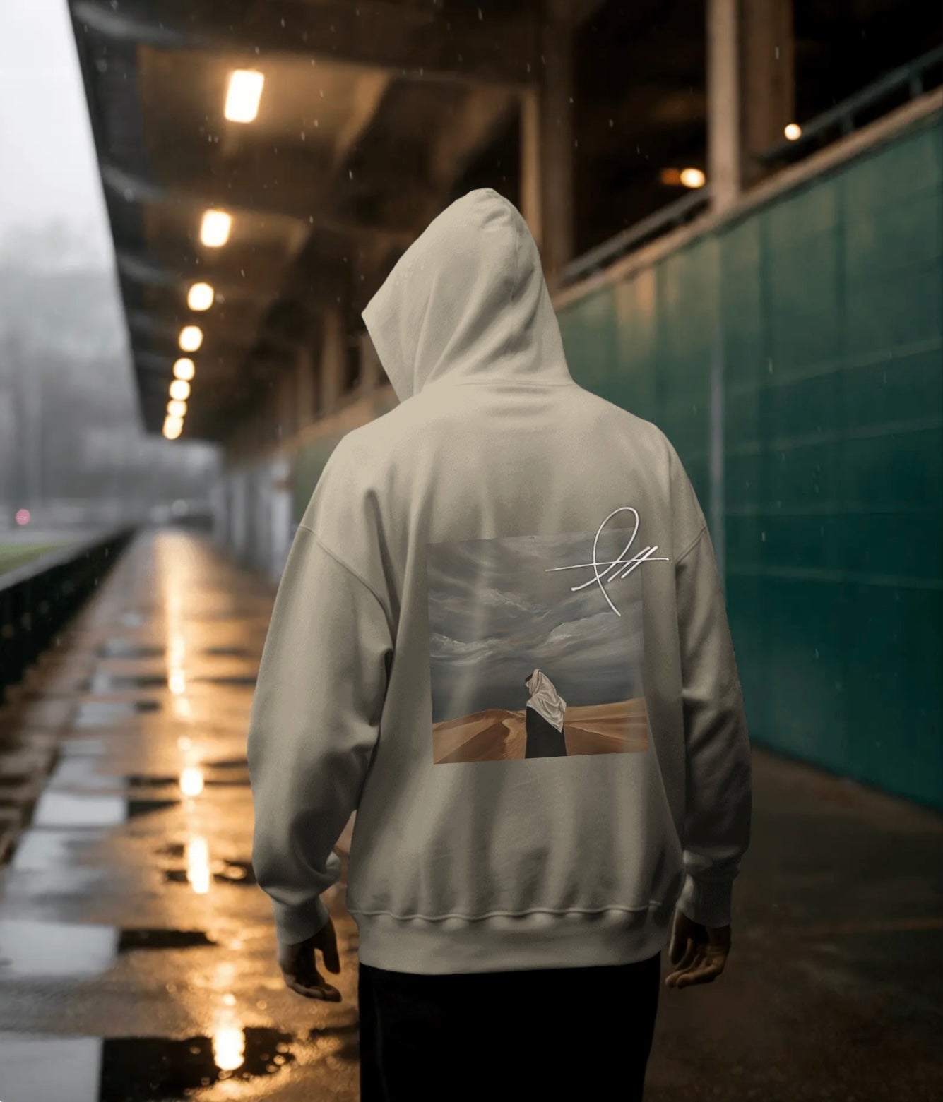 Winter Tales Hoodie – هودي حكايات شتوية